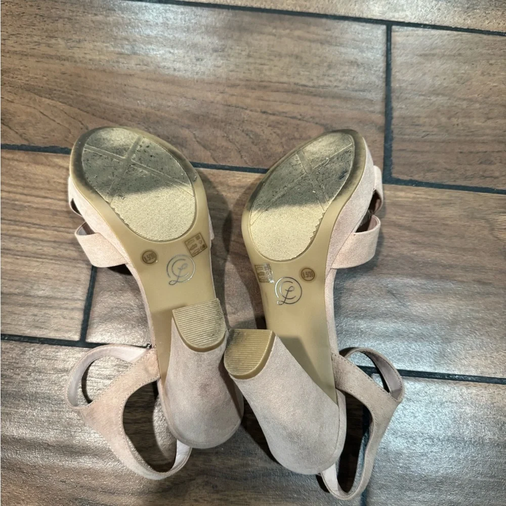 Chinese Laundry Z-Always micro suede dark nude heels size 8.5